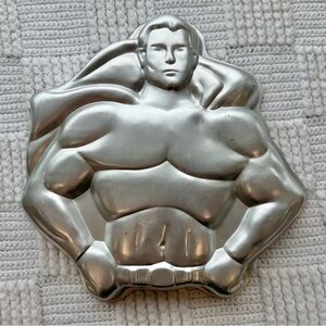 Vintage 1977 Wilton Superman Cake Pan